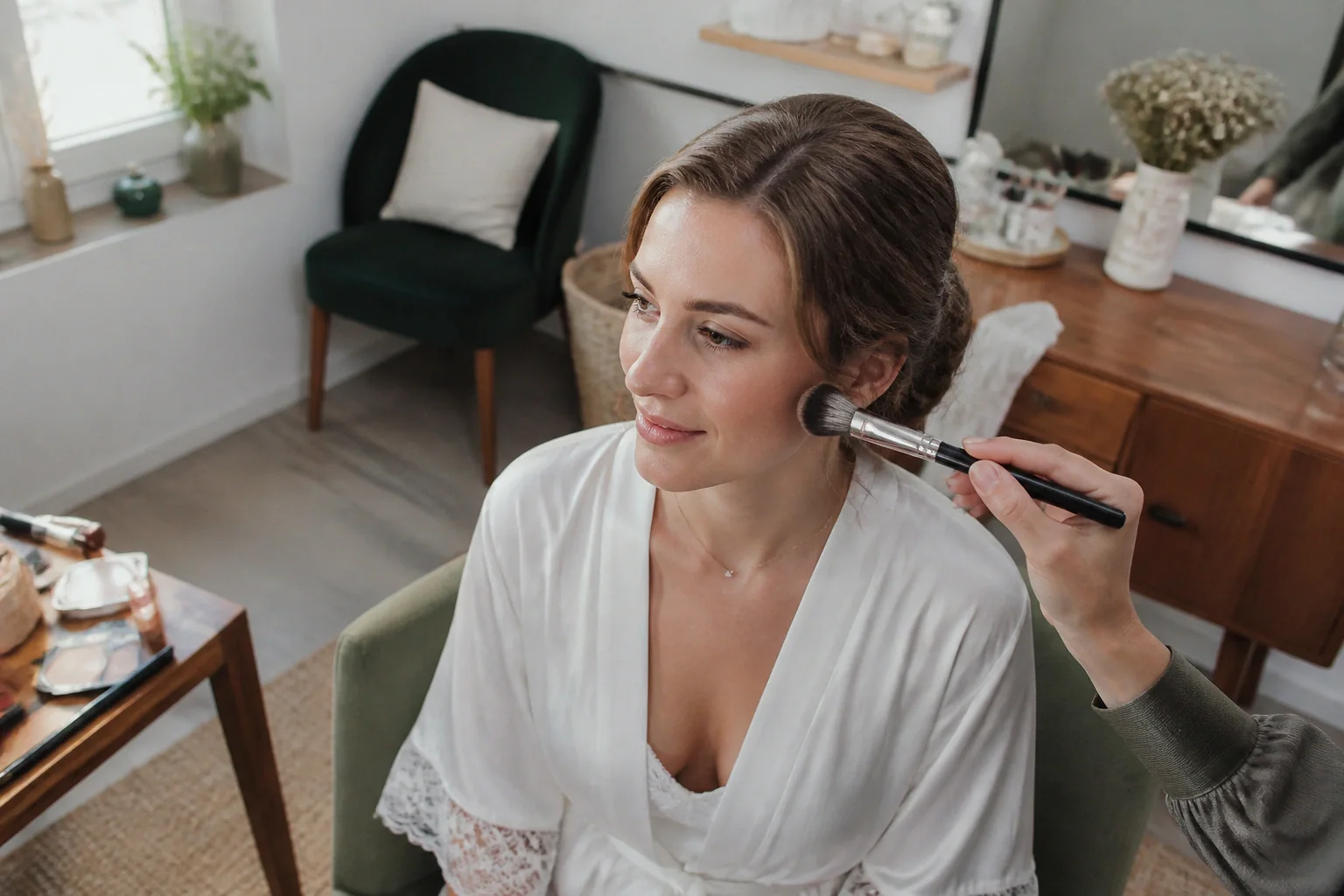 Préparation d’un maquillage de mariage — illustration générée par IA