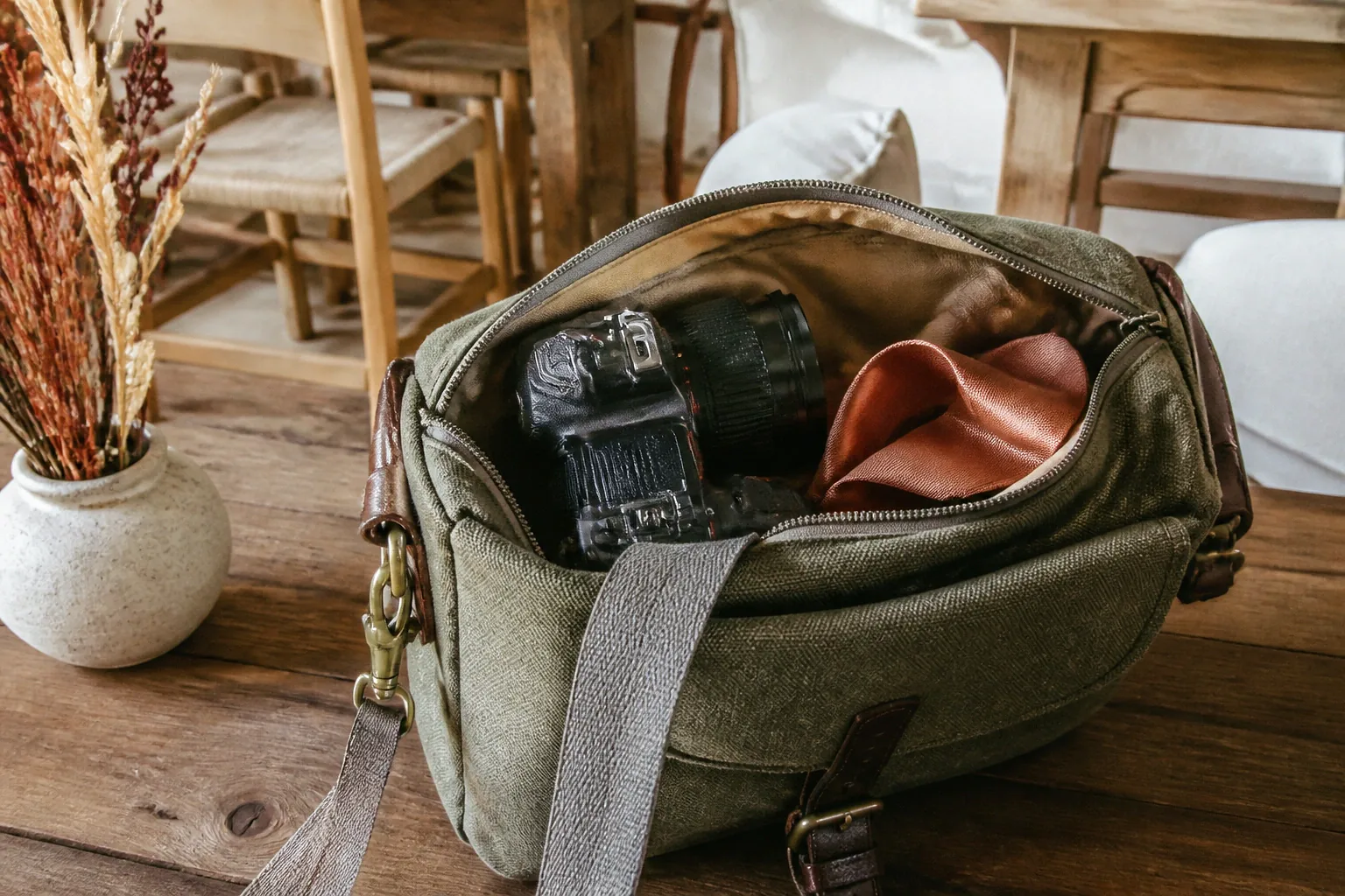 Appareil photo et accessoires de reportage de mariage — illustration générée par IA
