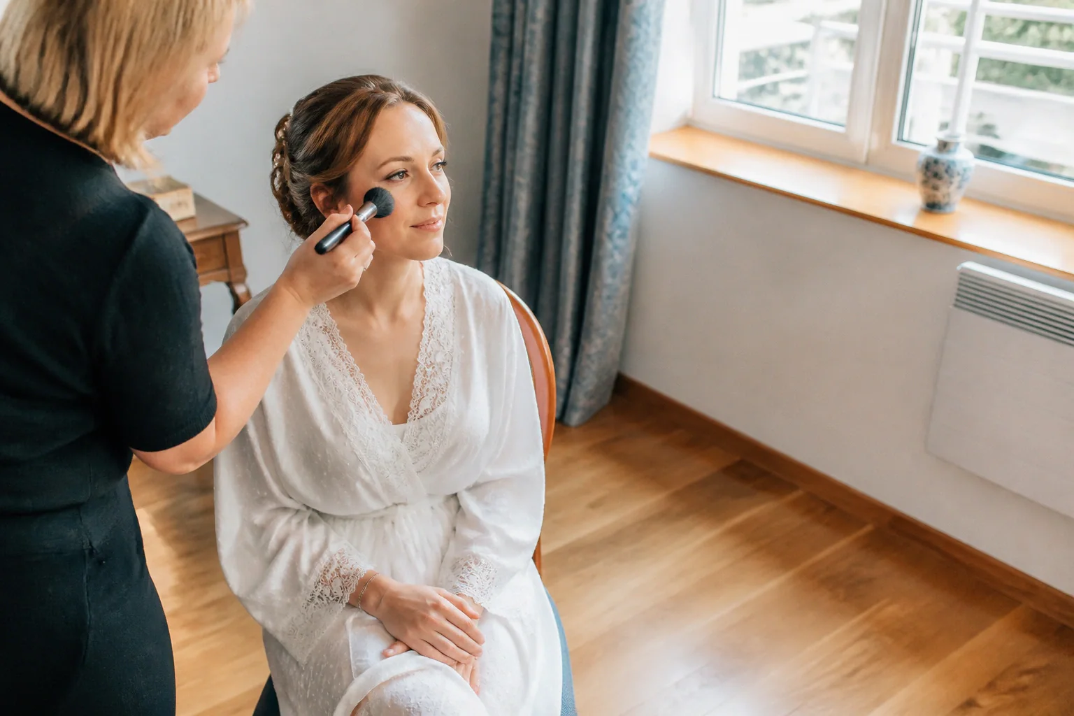 Préparation d’un maquillage de mariage — illustration générée par IA