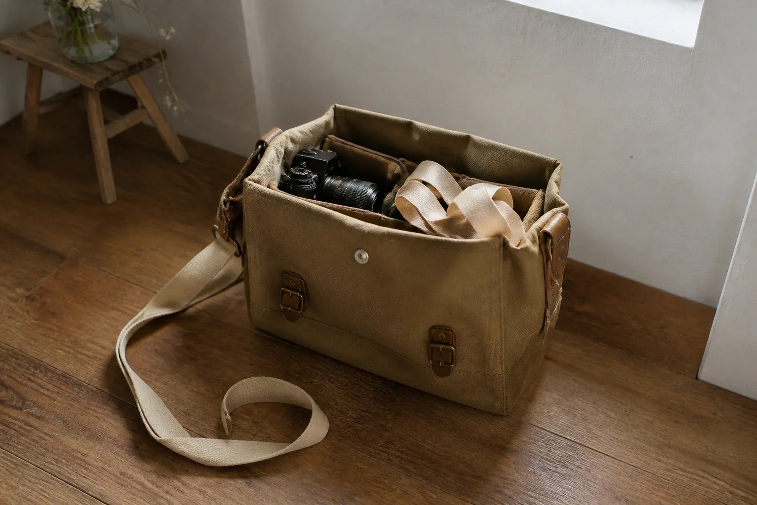 Appareil photo et accessoires de reportage de mariage — illustration générée par IA