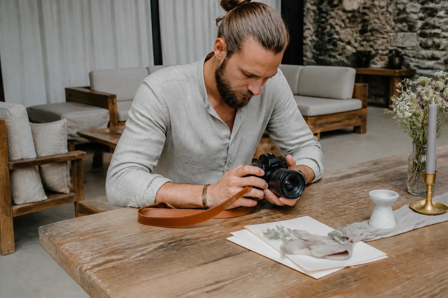 Appareil photo et accessoires de reportage de mariage — illustration générée par IA