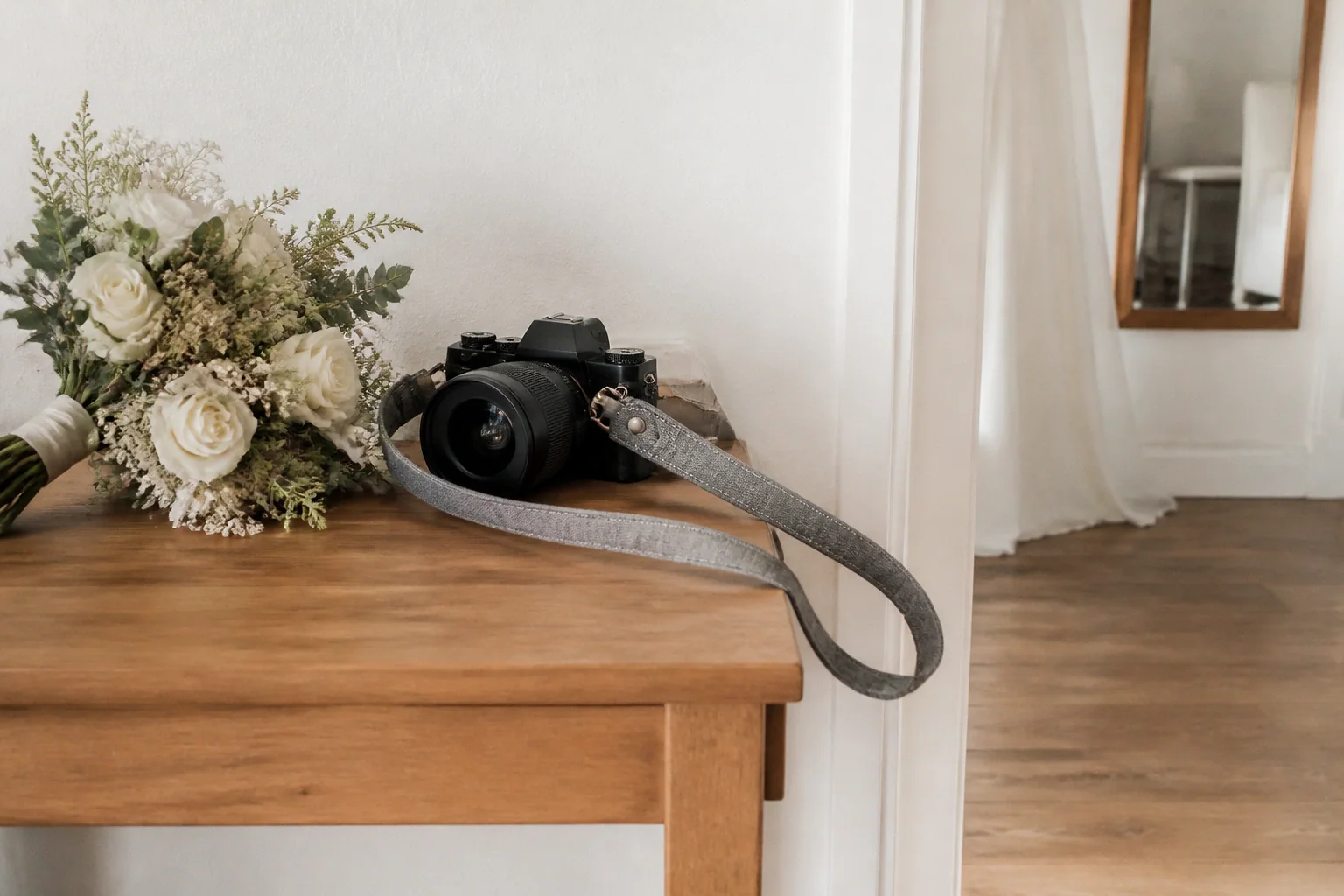 Appareil photo et accessoires de reportage de mariage — illustration générée par IA