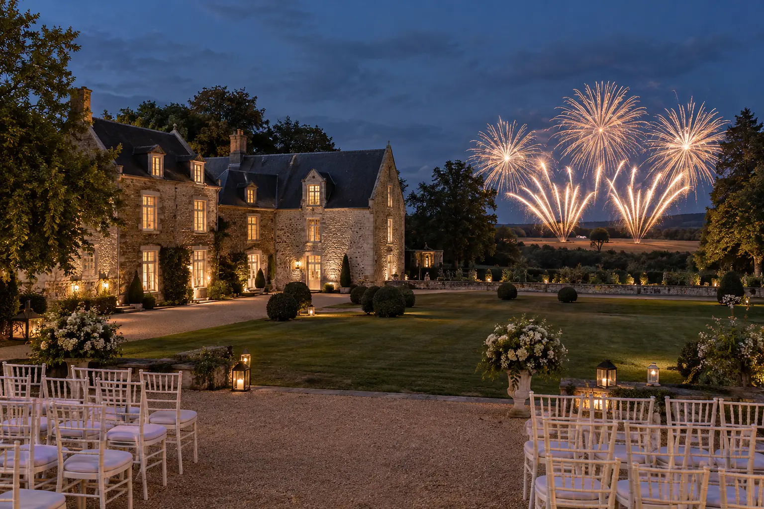 Spectacle pyrotechnique doré près d’un manoir de réception — illustration générée par IA